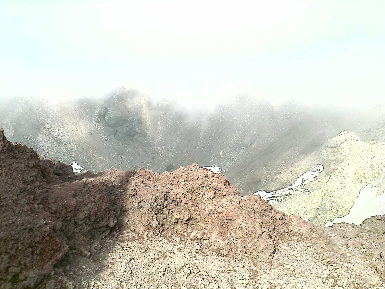 火山口