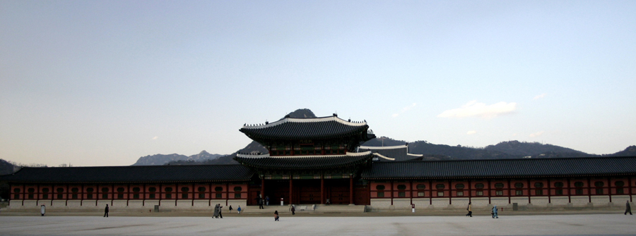 palace-seoul-v1.jpg