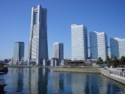 180px-Yokohama_MinatoMirai21.jpg