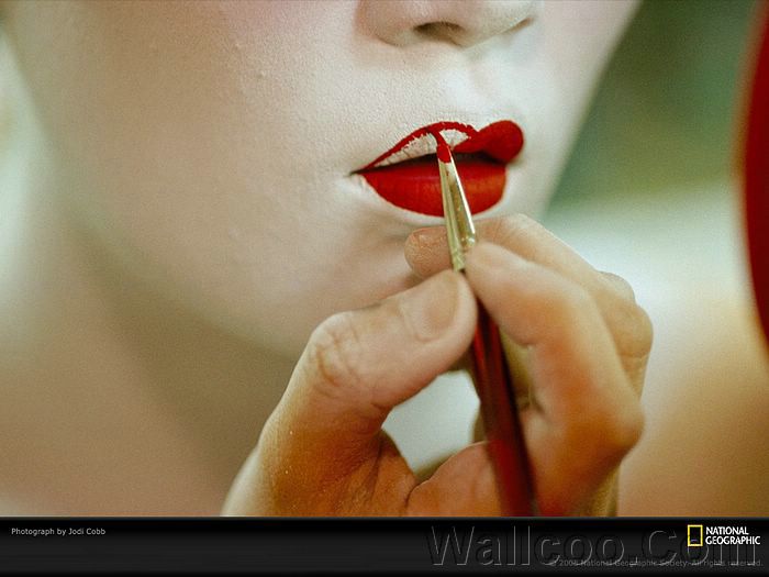 red-lipstick-1026303.jpg