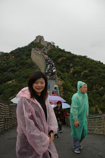 当天温度13度，还下雨，冷啊