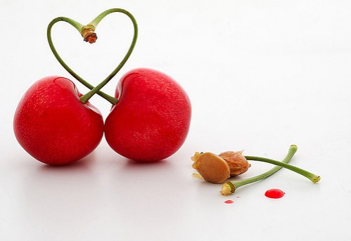 cherries,cereja,cora??o,cute,heart,hearts-f20f5fc23ef98f13e1056b046899b92a_h.jpg